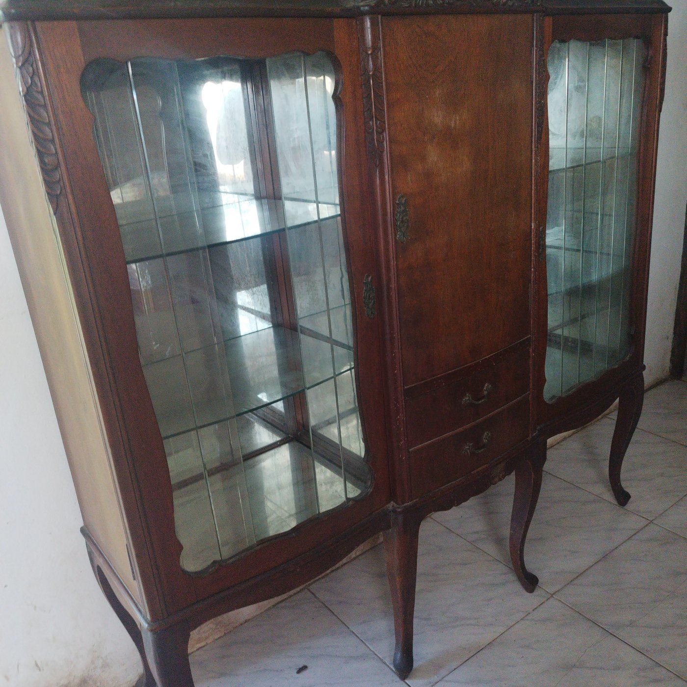 Item 18405 - Image 0