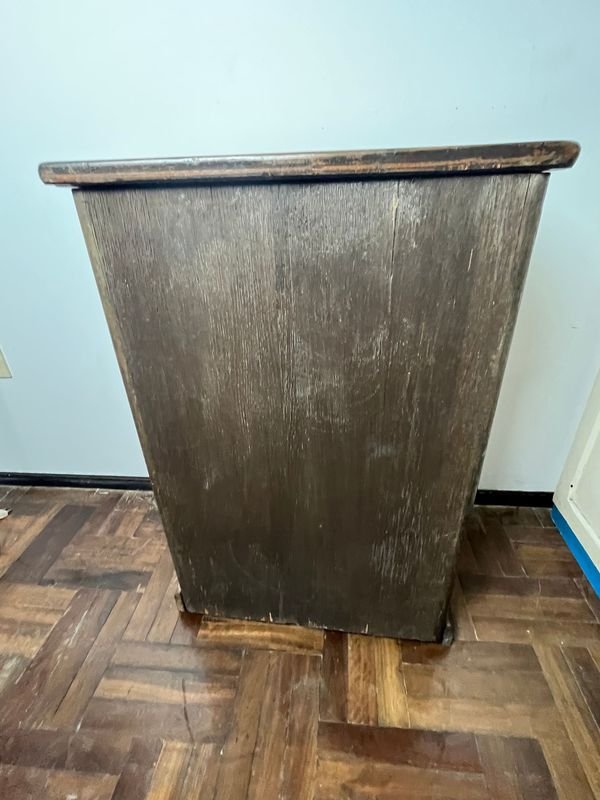 Muebles antiguos de madera - imagen 4