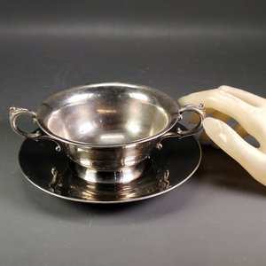 Juego de 6 Tazas para Consomé con Platos en Plateado - imagen 6