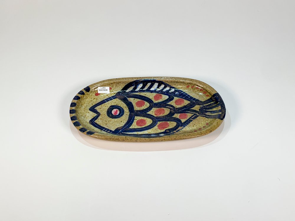 Centro de cerámica oval gris con pez azul, 32 x 19 cm
