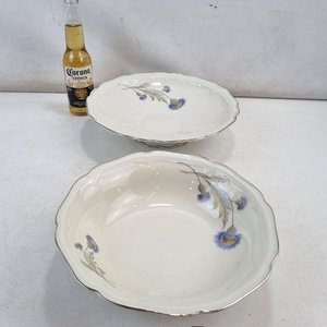 Set de 2 Fuentes para Servir LHS Bavaria Weisman Diseño Floral Cardo Azul y Dorado - imagen 2
