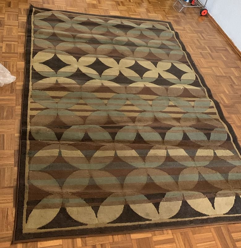 Alfombra de gran tamaño con patrón geométrico - imagen 2