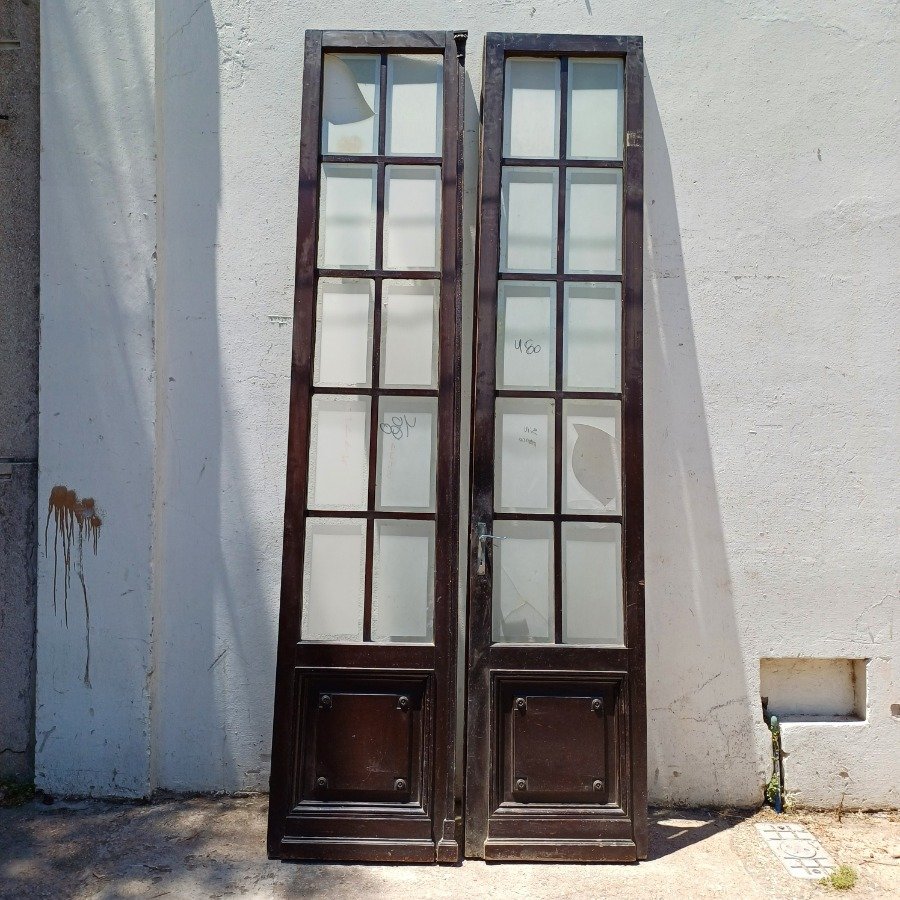 Puertas de cedro viejas con vidrios rotos - imagen 5