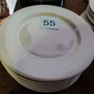 Lote siguiente: Lote de 8 Platos Lisos Color Claro