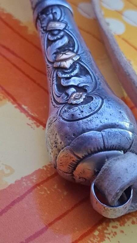 Revenque plata y oro sellado por el Platero Félix Del Puerto - Pieza de arte en metal - imagen 2