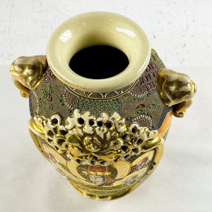 Florero de Porcelana Satsuma con Asas Laterales y Decoración Oriental - imagen 2