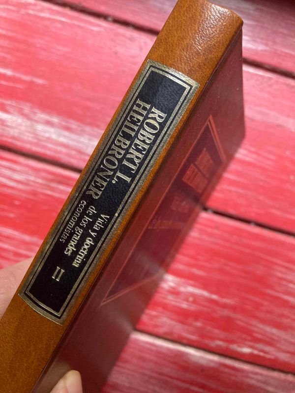 Item 872497 - Image 1