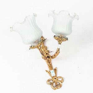 Lote anterior: Aplique de Pared Dorado con Dos Luces y Tulipás de Vidrio