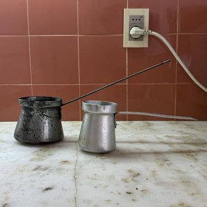 Lote siguiente: Cafeteras Turcas Cezve/Ibrik de Aluminio y Metal