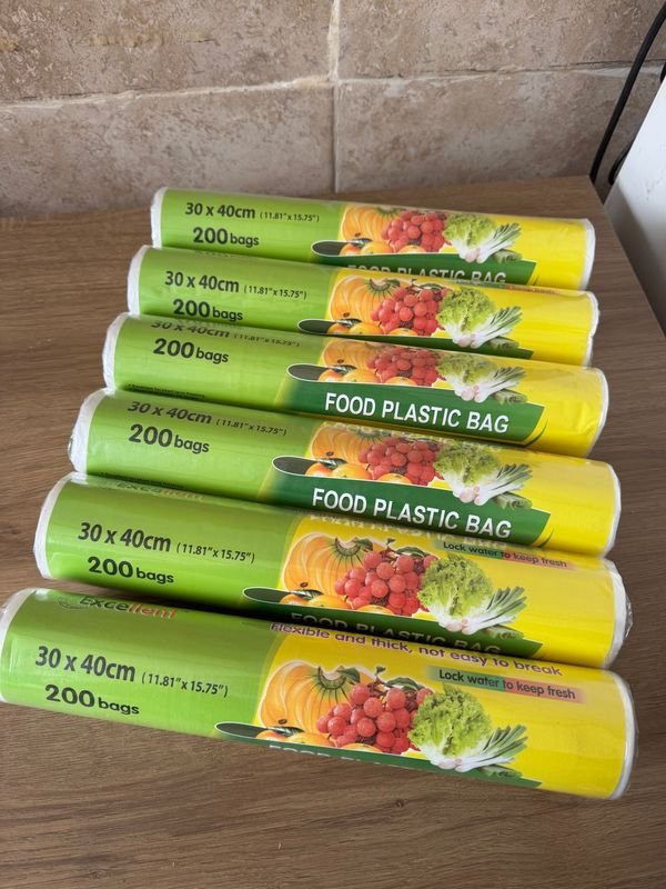 Rollos de Bolsas de Plástico para Alimentos (200 Unidades)
