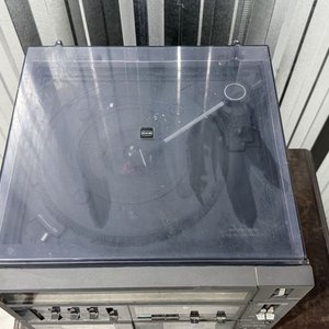 Tocadiscos Vintage Sanyo VP-500 con Doble Cassette y Ecualizador - imagen 5