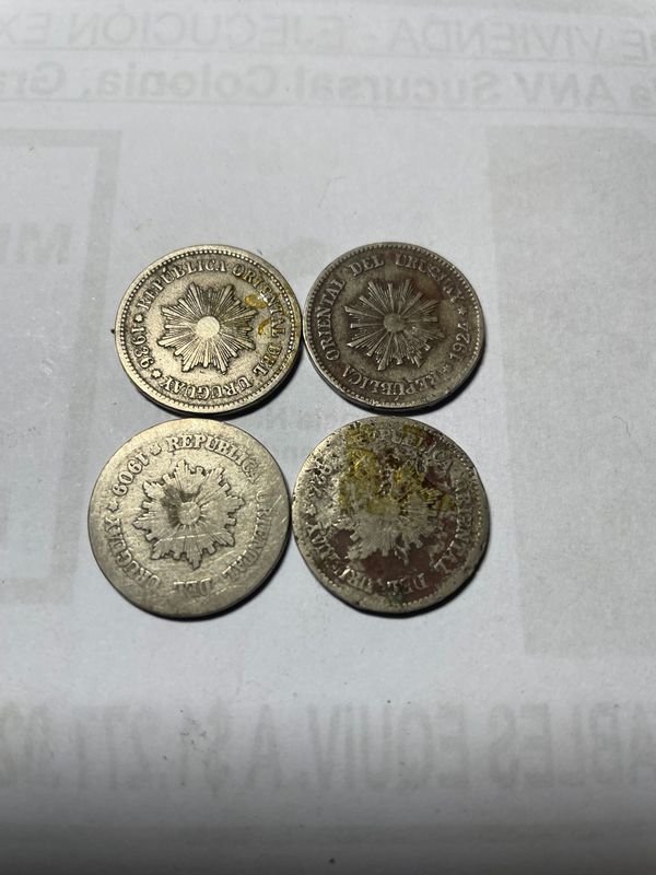 Monedas de 2 Centésimos Uruguayas de 1909, 1924 y 1936 - imagen 1