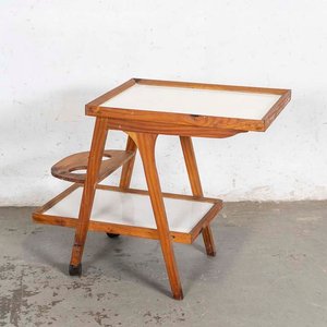 Lote anterior: Mesa Bar Rodante de Madera con Estantes y Detalles en Lustre