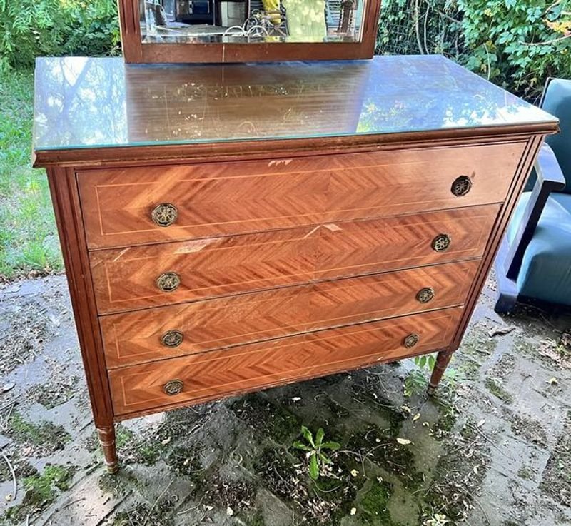 Item 891837 - Image 1