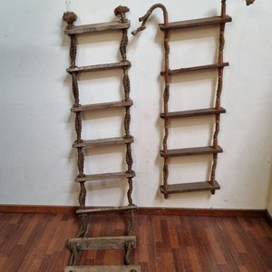 Conjunto de 2 Tramas de Escalera de Soga con Peldaños de Madera Rústica - imagen 1