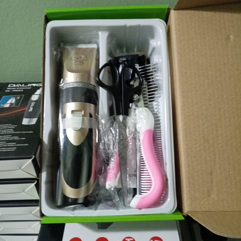 Cortador de pelo para mascotas con accesorios - imagen 2