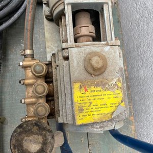Hidrolavadora Profesional con Pistola y Manguera - imagen 3