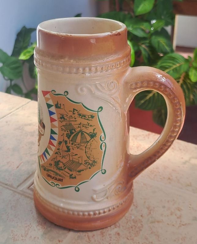 Jarra cervecería de colección año 1992 primera fiesta cerveza Montevideo Pilsen-Patricia - imagen 2