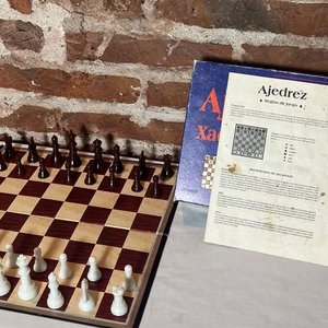 Juego de Ajedrez Clásico Didactic con Tablero y Fichas Plásticas - imagen 3