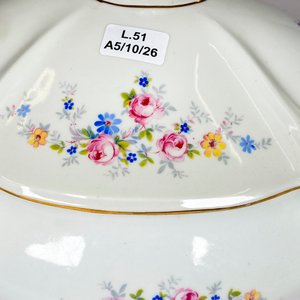 Sopera de porcelana checa con tapa, decoración floral - imagen 4