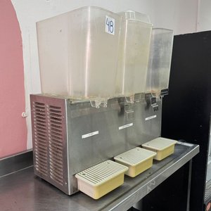 Dispensador de Jugos con 3 Recipientes - imagen 2