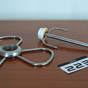 Soporte Metálico para Rollo de Papel de Cocina - imagen 2