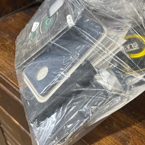 Lote anterior: Lote de Fundas para Celular y Accesorios Varios