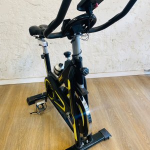 Bicicleta de Spinning Profesional Tempest Regulable - imagen 1
