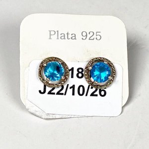 Lote siguiente: Par de Caravanas de Plata 925 con Piedra Azul