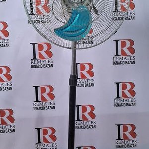 Ventilador de Pie Eléctrico con Base Redonda - imagen 2