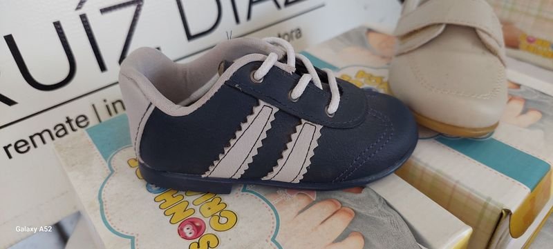Zapatillas autografiadas de Z Diaz, tamaño 20 - imagen 5