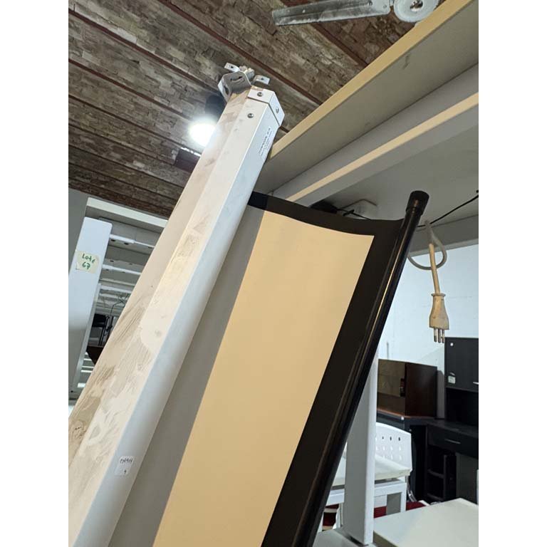 Item 2104769 - Image 1