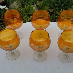 Juego de 6 Copas de Cristal Color Ámbar - imagen 3