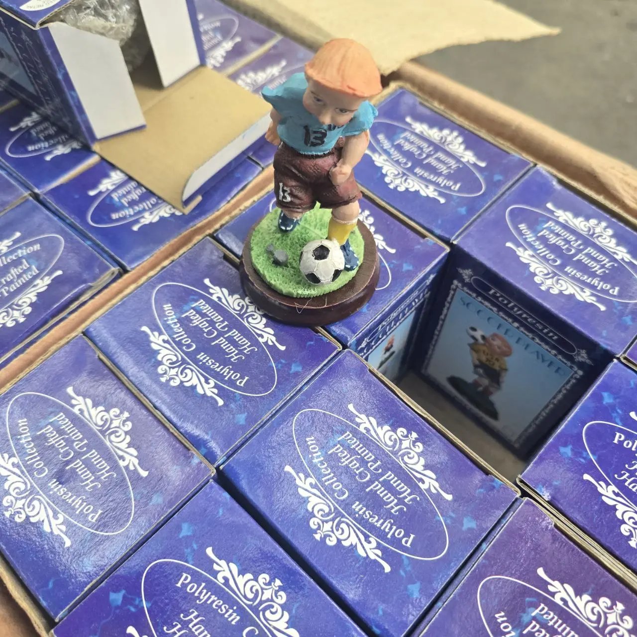 Colección de Figuritas de Fútbol en Caja - imagen 2