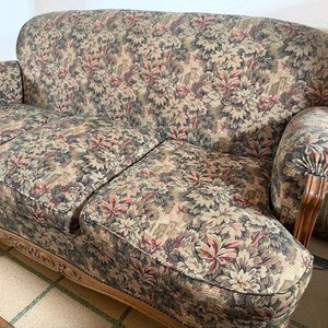 Sillón de 3 cuerpos estilo Luis XV con tapizado floral - imagen 2