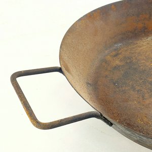 Paellera Antigua de Hierro Fundido con Asas - imagen 3