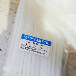 Pack de 1000 Precintos Plásticos Nylon Cable Tie 5x200 mm - imagen 2