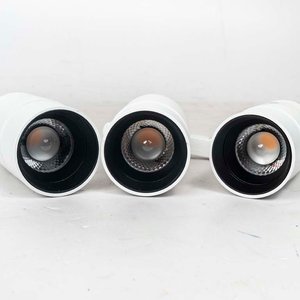 Lote de 3 Focos de Iluminación Blanca - imagen 2