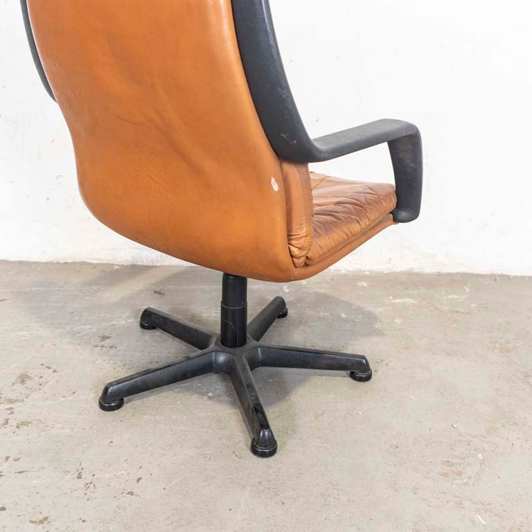 Item 2106243 - Image 2