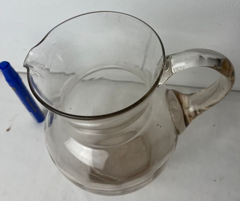 Jarra de vidrio transparente y elegante - imagen 4