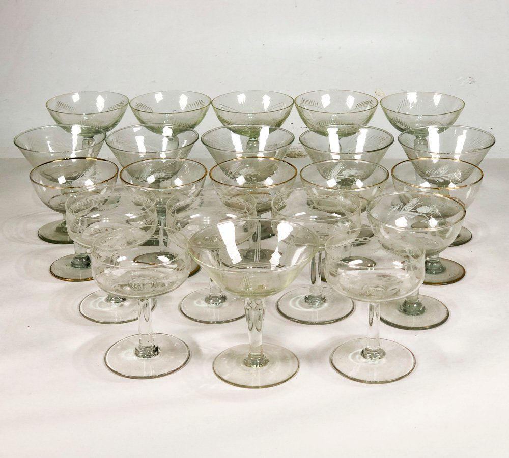 Lotes de copas para champán con diseños variados - imagen 2