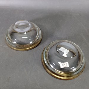 Par de Ceniceros de Cristal con Borde de Bronce - imagen 4