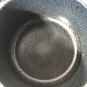 Lote de 5 Ollas Esmaltadas Negras con Tapa - imagen 6