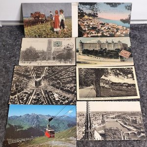 Lote anterior: Lote de 18 Postales Antiguas de Diversas Partes del Mundo con Sellos