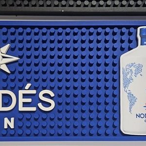Dos Salvamanteles/Escurridores de Barra Rémy Martin y Nordés Gin - imagen 3