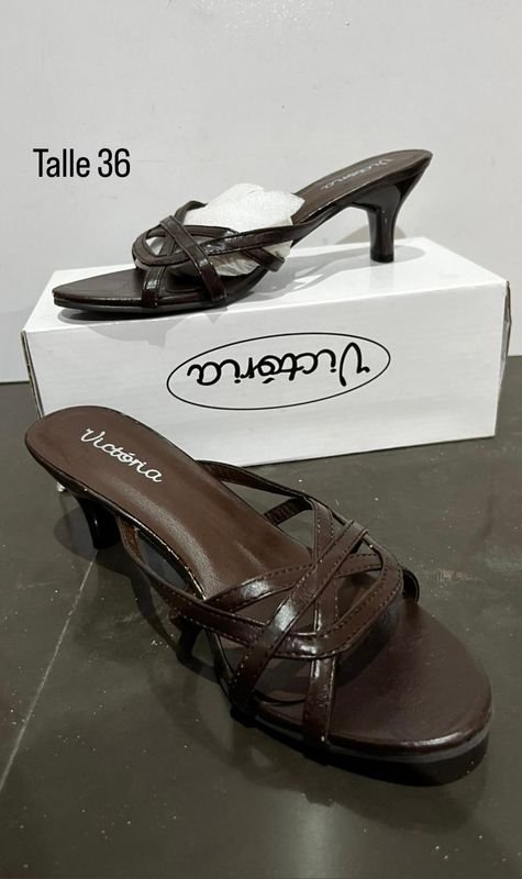 Item 873830 - Image 1