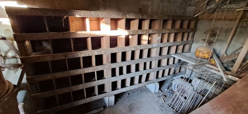 Item 880805 - Image 1