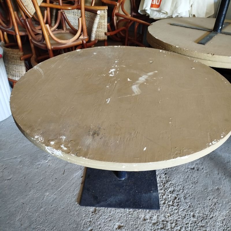 Muebles de Mesa y Sillas en Buena Condición - imagen 3