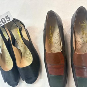 Lote de 5 Pares de Zapatos de Cuero para Mujer - Talles 36 y 37 - imagen 2
