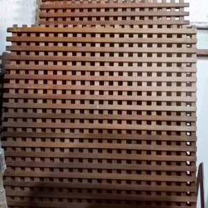 Seis rejillas de madera eucalipto 164 x 160 cm, 200 x 184 cm y 240 x 200 cm - imagen 2